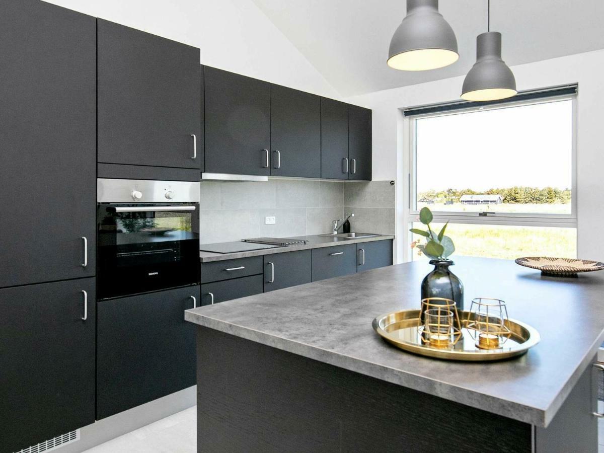 6 Person Holiday Home In L Kken Лёккен Экстерьер фото